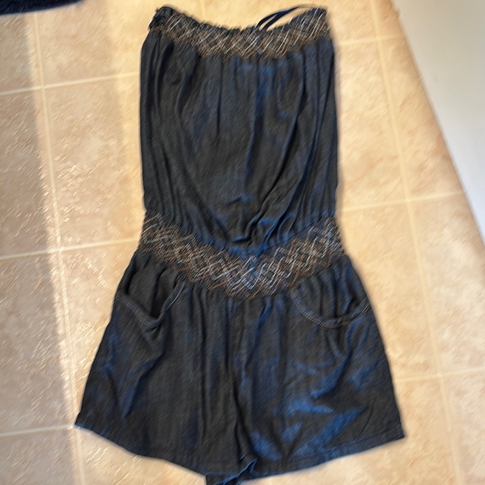 Stylish denim Romper with Pocket Detail size small